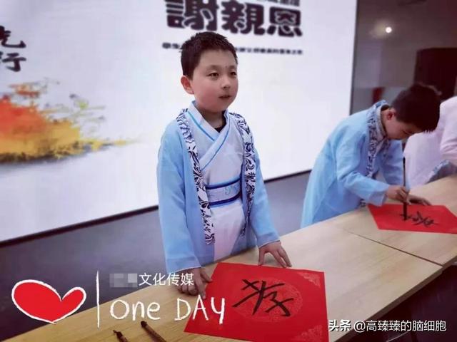 周易八字排盘免费算命 周易八字排盘免费算命