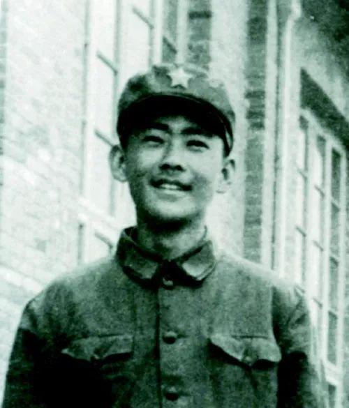 罗克和八字论文 罗克和八字论文
