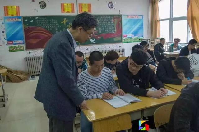 八字成语鼓励进步 八字成语鼓励进步