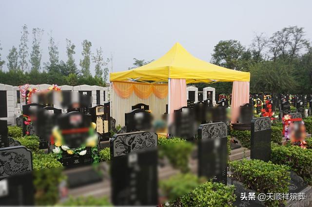 下葬日期根据逝者八字还是子女八字 下葬日期根据逝者八字还是子女八字