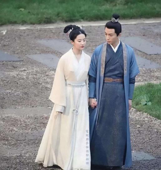 2020年2月4日生女儿的八字 2020年2月4日生女儿的八字