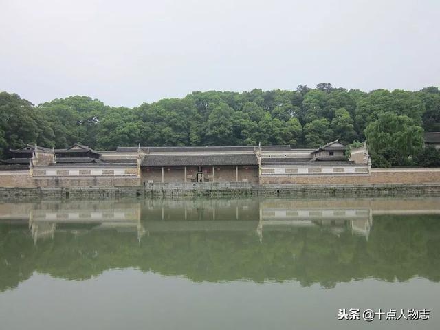 胡林翼生辰八字分析 胡林翼生辰八字分析