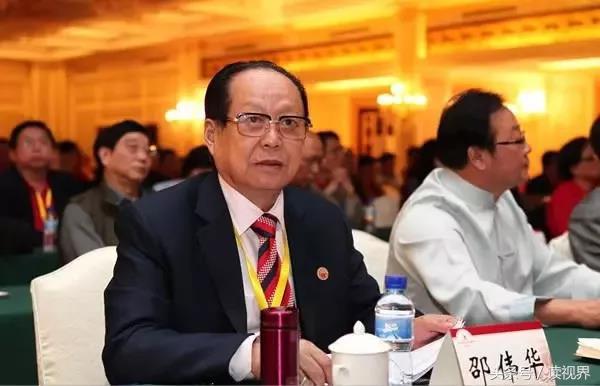 邵伟华八字算命免费 邵伟华八字算命免费