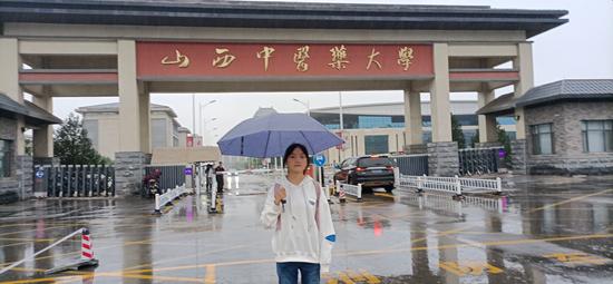 八字显示被抱养 八字显示被抱养