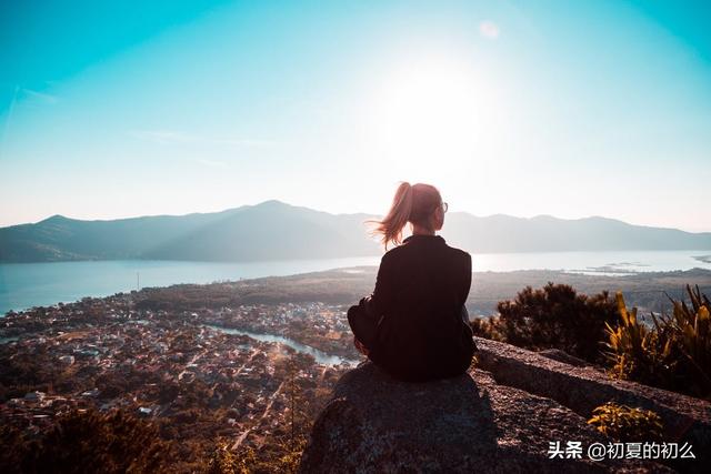 人生唯美说说八字短句