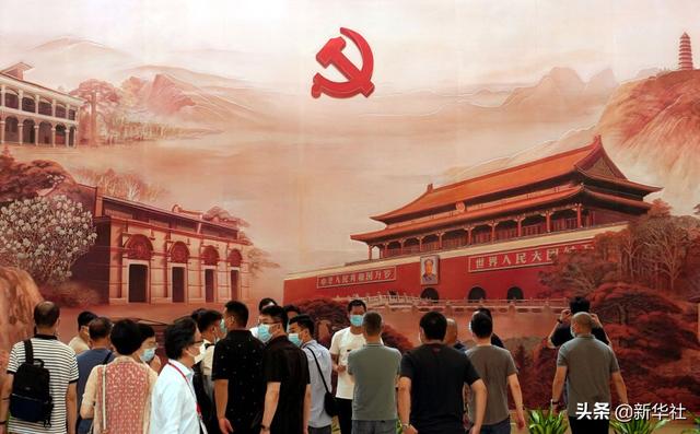 1973年十月初三的八字