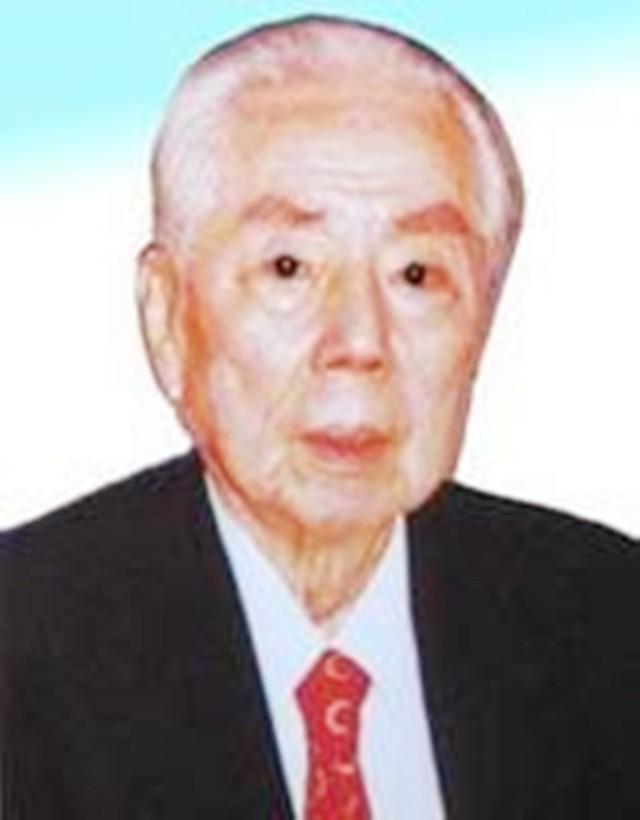 庄明月的八字分析 庄明月的八字分析