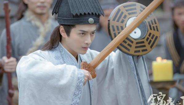 女生男八字好吗