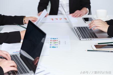 什么八字适合当老板