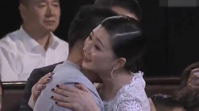 迪丽热巴2018八字 迪丽热巴2018八字
