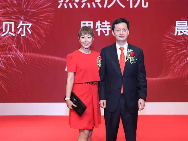 歌唱演员孙悦是克夫八字吗