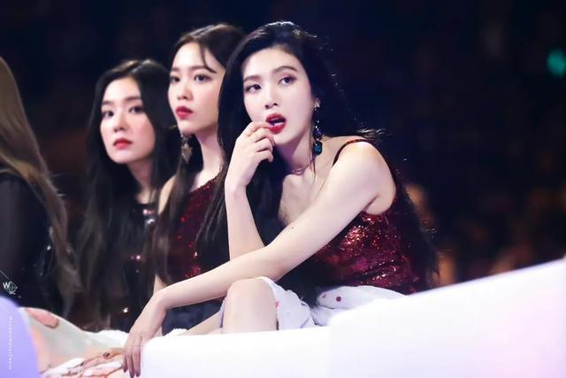 陈宝莲儿子的八字分析 陈宝莲儿子的八字分析