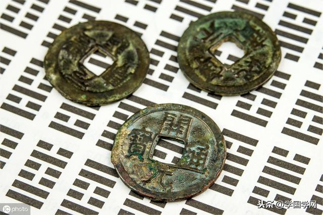 六爻和八字哪个容易学 六爻和八字哪个容易学