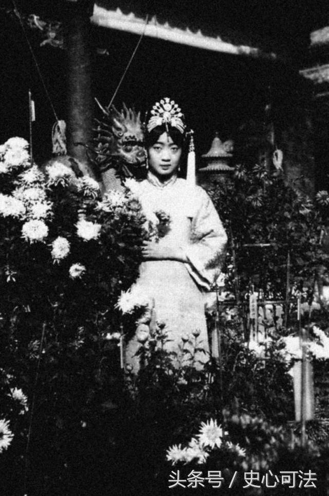 郭布罗婉容八字 郭布罗婉容八字