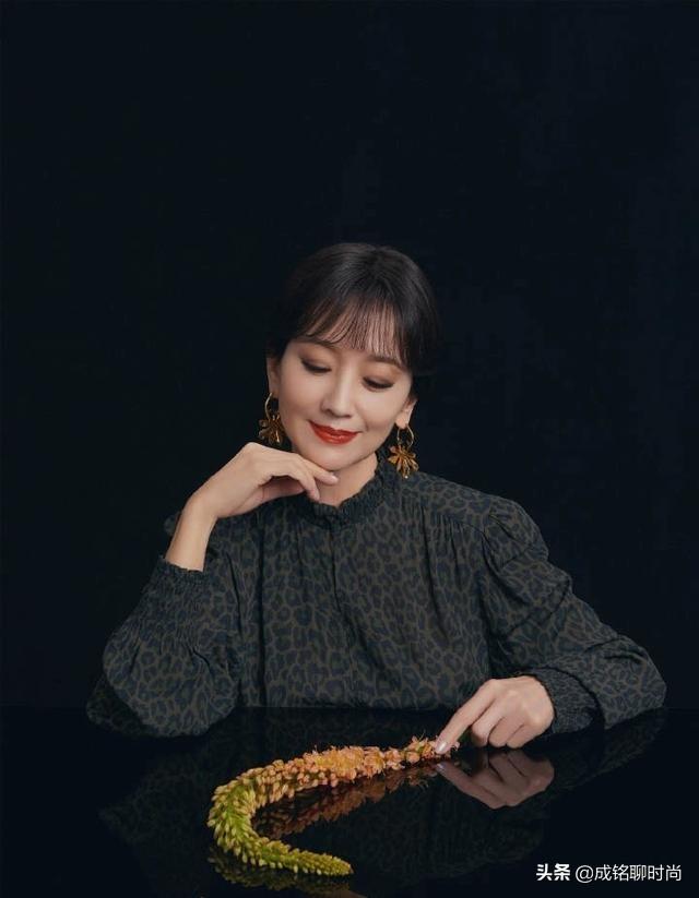 什么八字显年轻