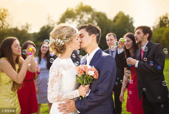 双方生辰八字测结婚时间 双方生辰八字测结婚时间