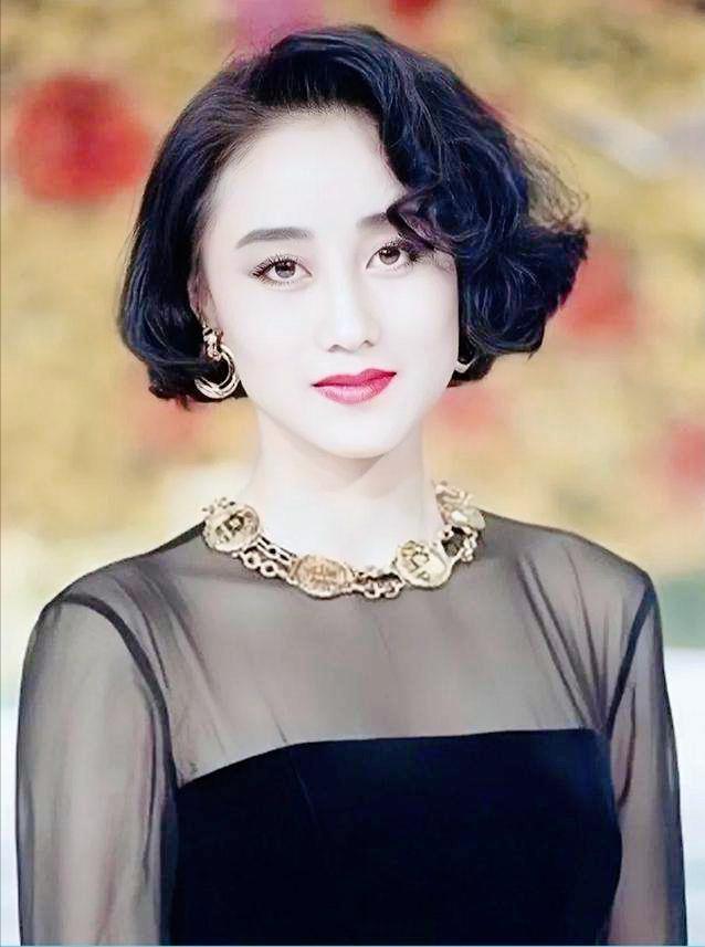 八字母亲貌美 八字母亲貌美