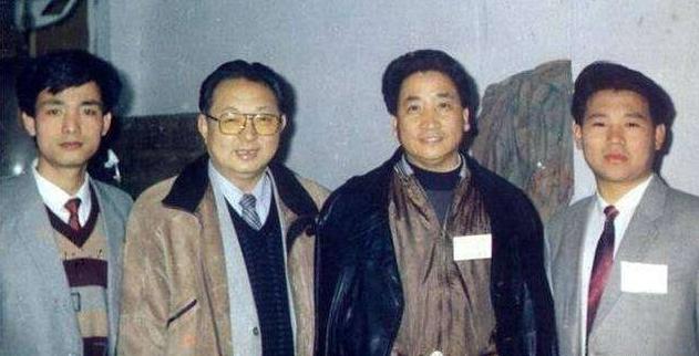 歌手王杰八字