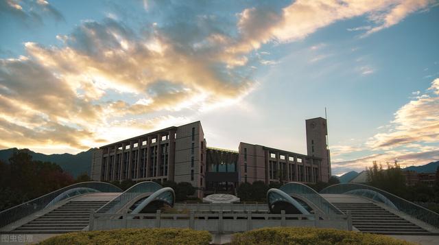 国际易经八字在线 国际易经八字在线