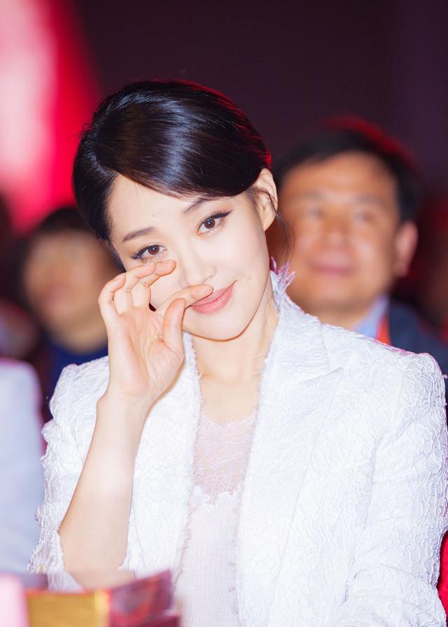 许晴生辰八字算命