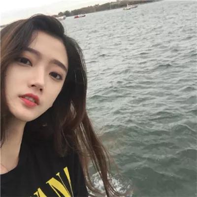 必娶豪门富女八字