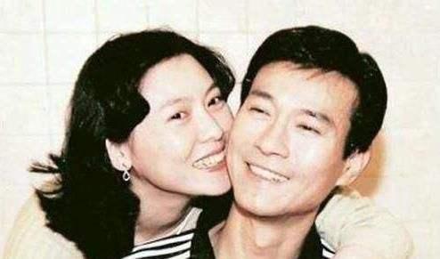 八字母亲貌美 八字母亲貌美