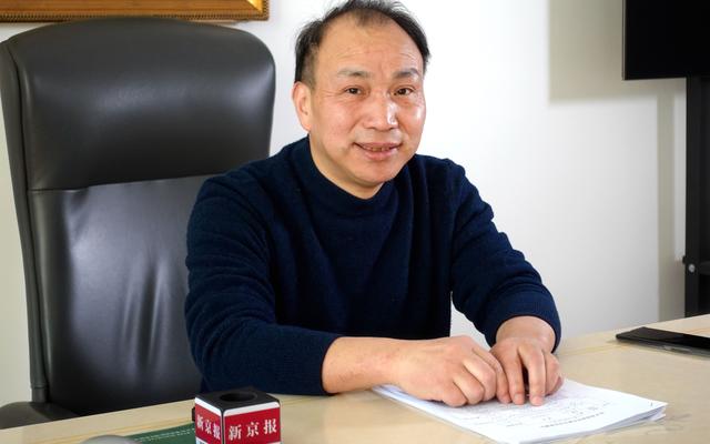 八字三个土四个水 八字三个土四个水