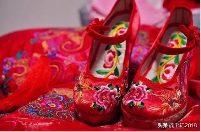 结婚对联八字对联大全 结婚对联八字对联大全