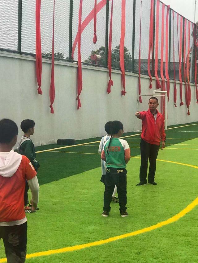 幼儿园家长会主题标语八字 幼儿园家长会主题标语八字