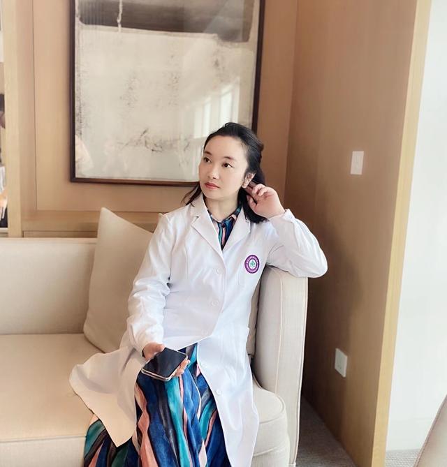 中切牙八字间隙 中切牙八字间隙