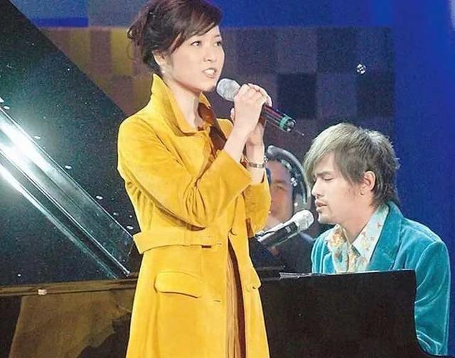 周杰伦八字结婚