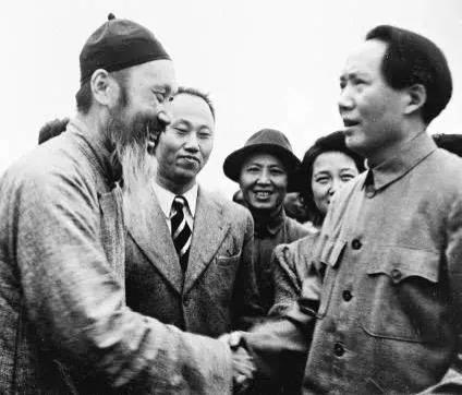 八字口号关于八月 八字口号关于八月