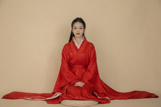 女人八字身旺无倚 女人八字身旺无倚