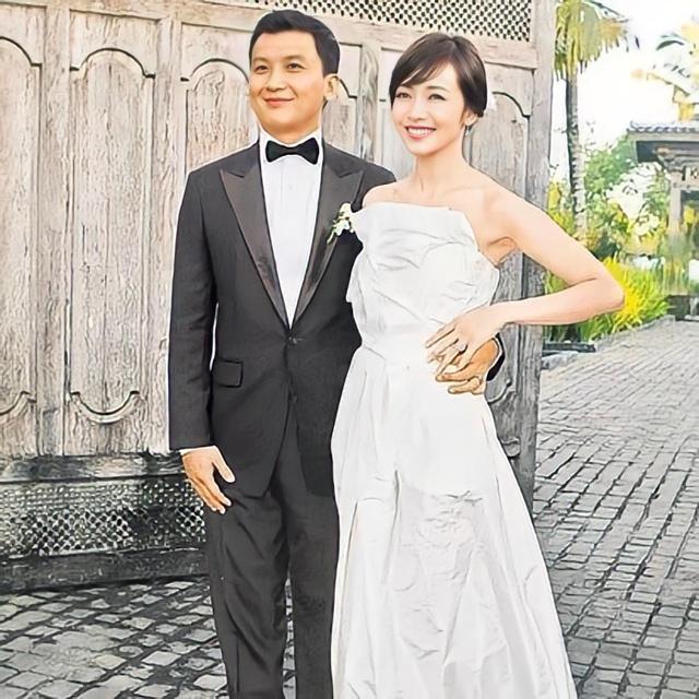 周杰伦八字结婚