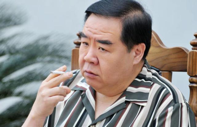 一生负债的八字案例 一生负债的八字案例
