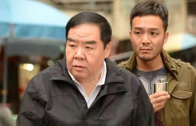 一生负债的八字案例 一生负债的八字案例