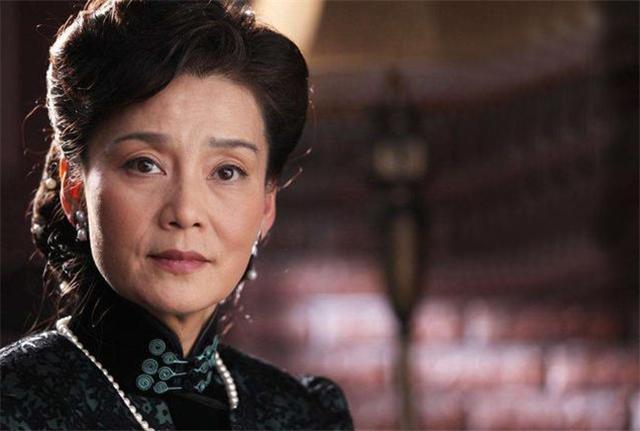 八字两段婚姻真的容易离婚吗 八字两段婚姻真的容易离婚吗