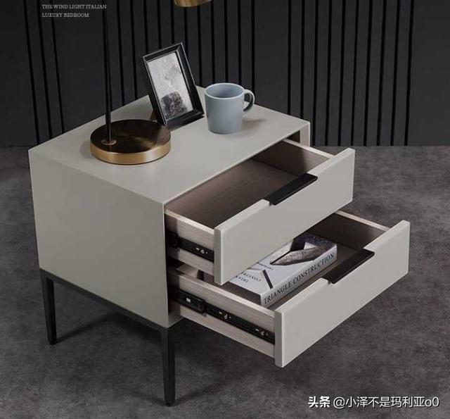 北欧风格家具八字腿