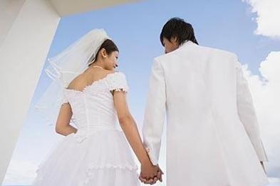 跟前任复合结婚的八字
