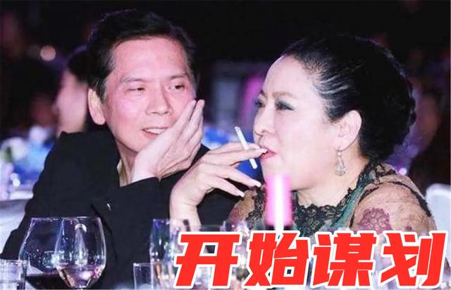 那些八字谈多次恋爱 那些八字谈多次恋爱