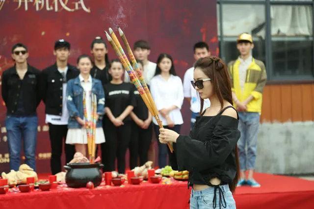 网上明星八字分析一点不准 网上明星八字分析一点不准