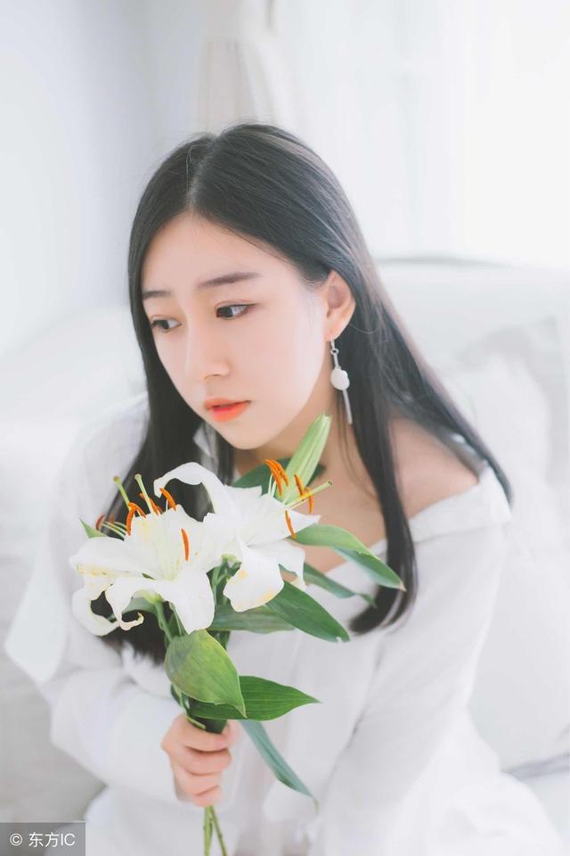 属狗的生辰八字什么时候最好的
