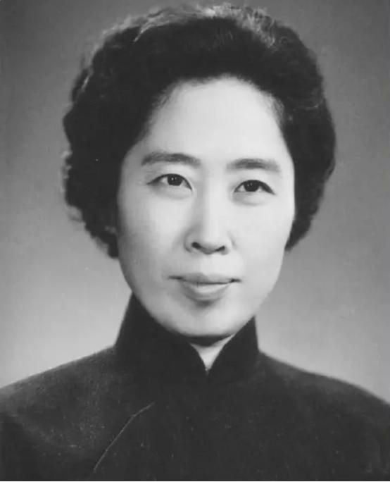 曾源源在线八字算命婚姻