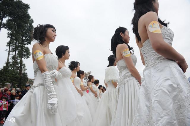 戊戌日女命2022年运势