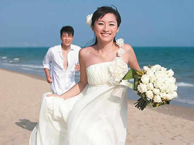 跟前任复合结婚的八字