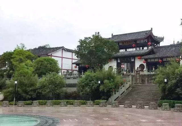 生辰八字看命几两几钱 生辰八字看命几两几钱