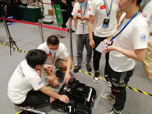 社团口号创意八字