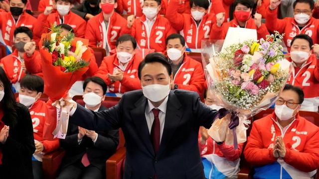 2022年8月30日生辰八字 2022年8月30日生辰八字