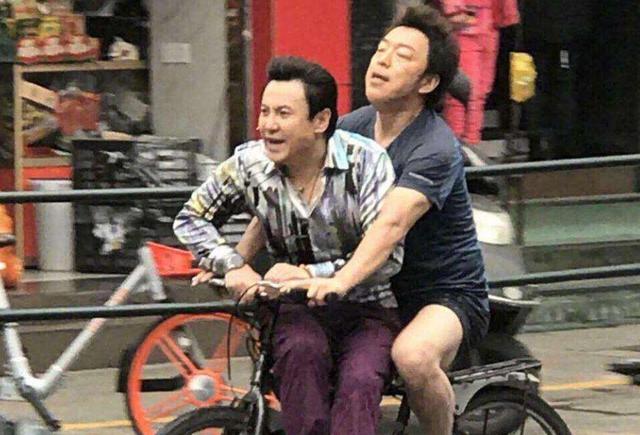眉毛上方有倒八字纹 眉毛上方有倒八字纹