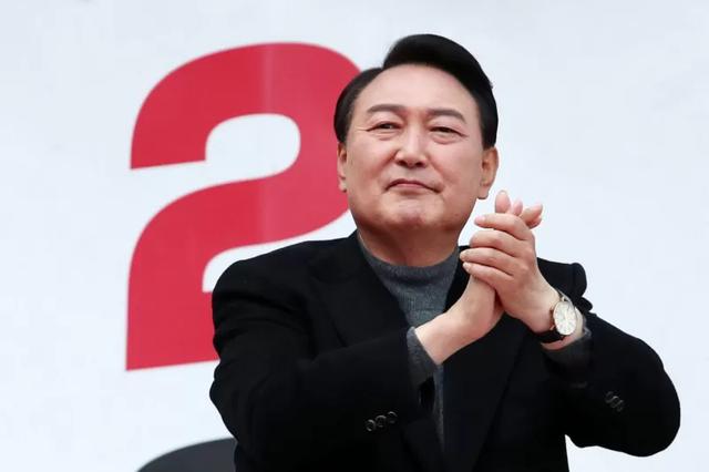 2022年8月30日生辰八字 2022年8月30日生辰八字